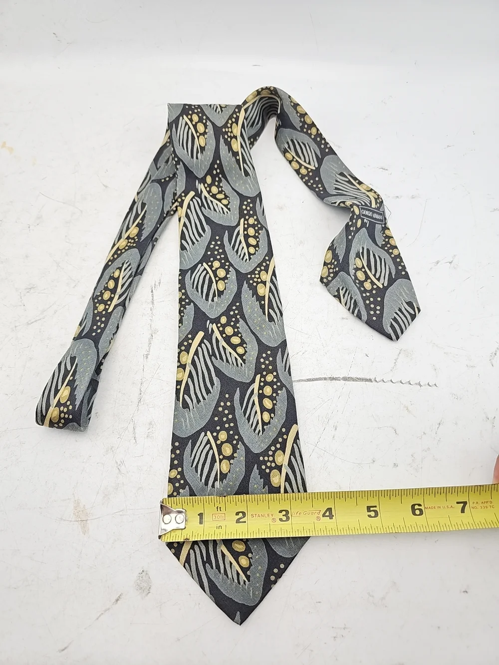 Giorgio Armani Grey & Yellow Patterned Silk Tie